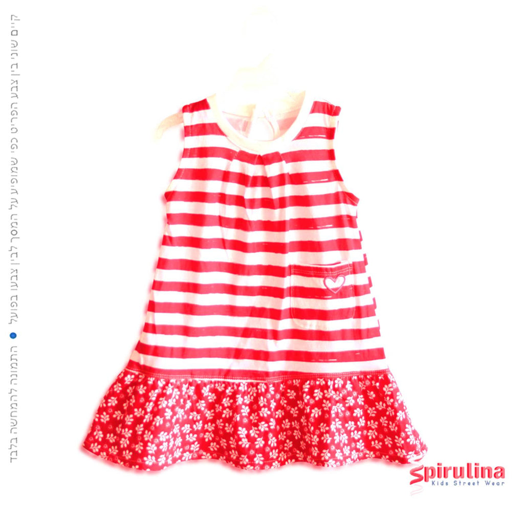 שמלה אדומה לילדה