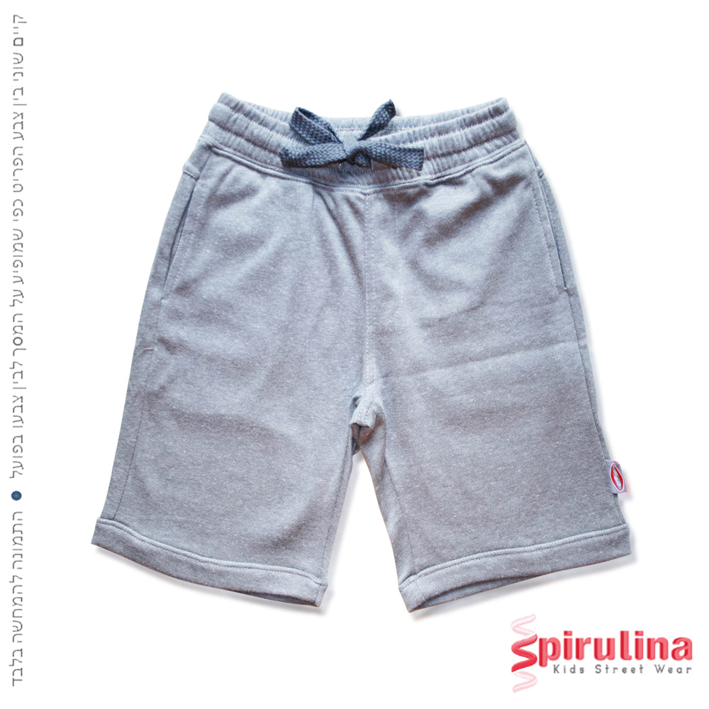 מכנסי בנים ברמודה בצבע מלאנג' אפור כהה מבד פרנץ' טרי, 100% כותנה עם גומי מלא ושרוך קשירה במידות 4-16
